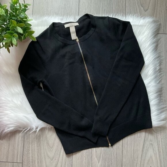 Banana Republic Sweaters - Banana Republic Black full zip up Cardigan Sweater